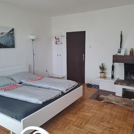 Apartman S Krbem 올로모우츠 외부 사진