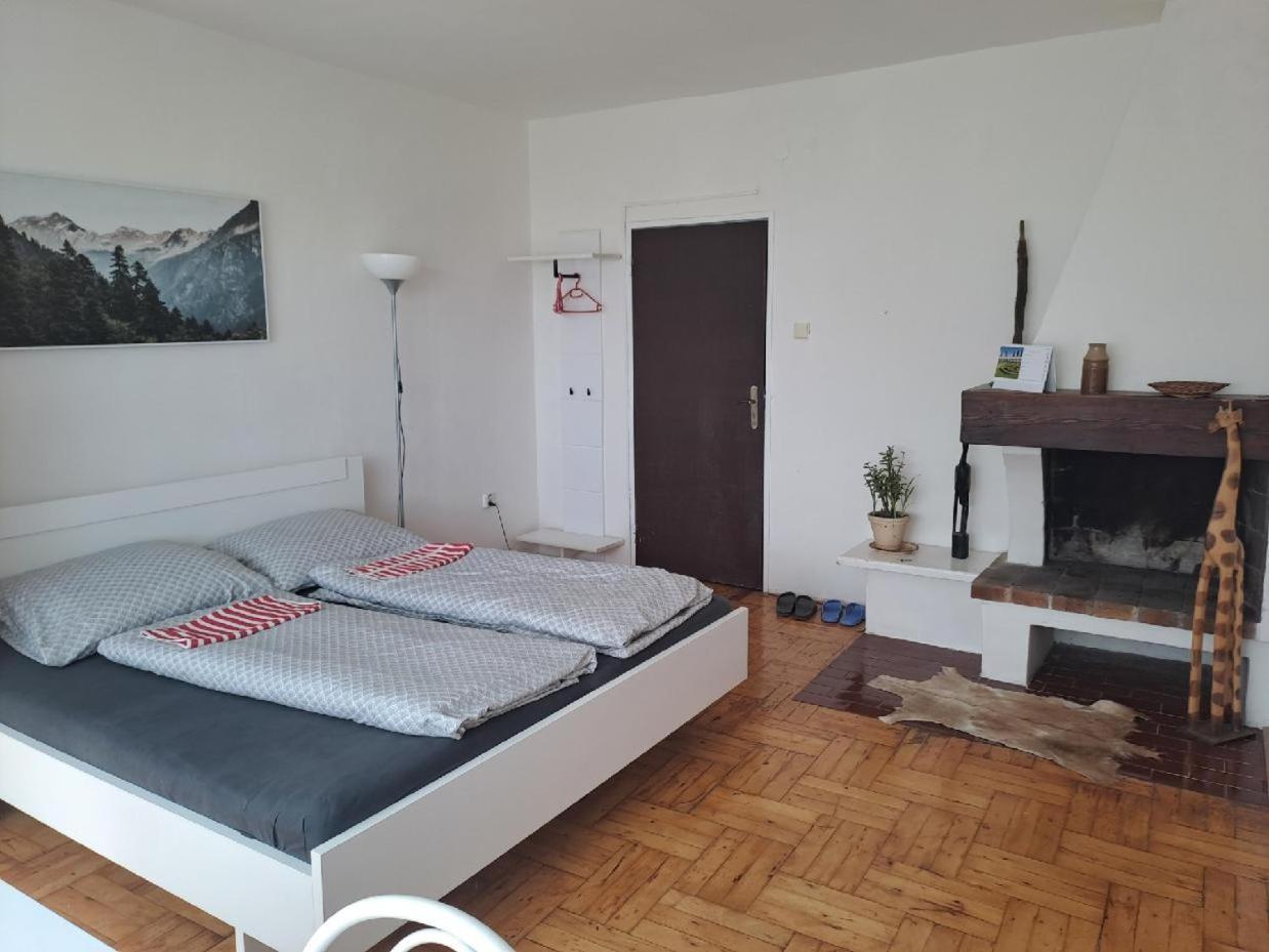Apartman S Krbem 올로모우츠 외부 사진